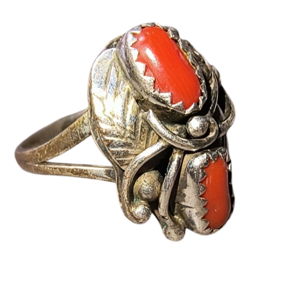 Vintage Native American Red Coral Split Shank Ring Small Size - Picture 4 of 12